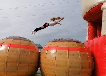 Videoframe_20250529_220542_com.huawei.himovie.overseas_edit_1599026384130