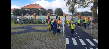 Screenshot_20251113_110900_Gallery